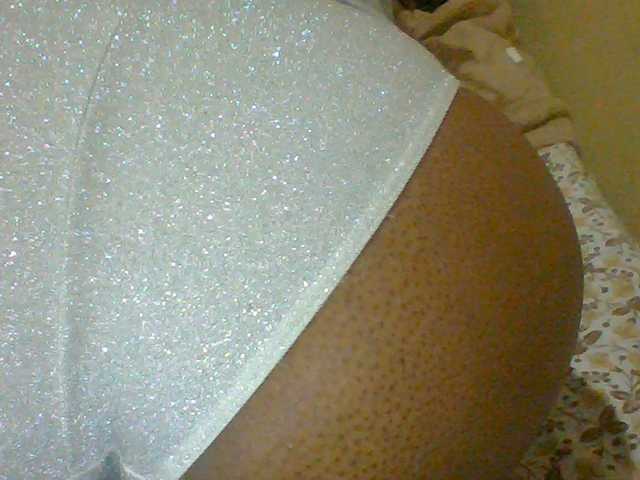 Sexymamasirra22 live cam on BongaCams