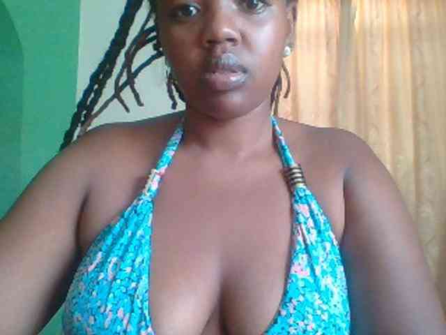 Sexymamasirra22 webcam