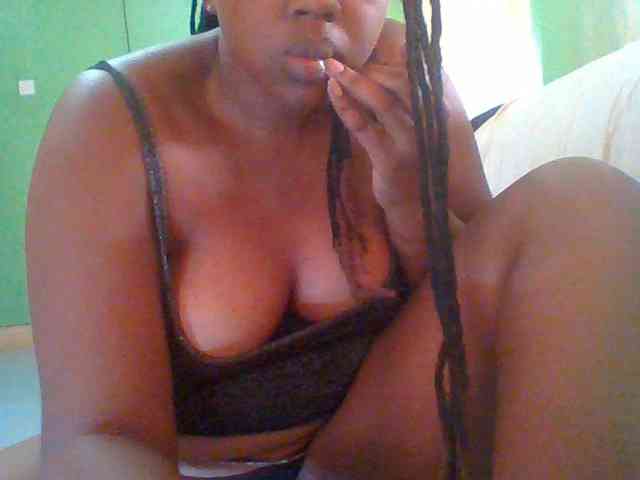 Model: Sexymamasirra22