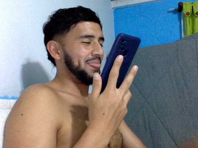 Dereks777