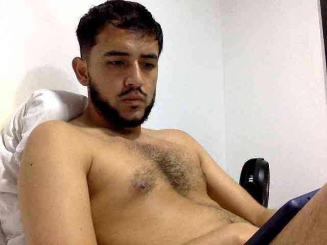 Dereks777 Dereks777