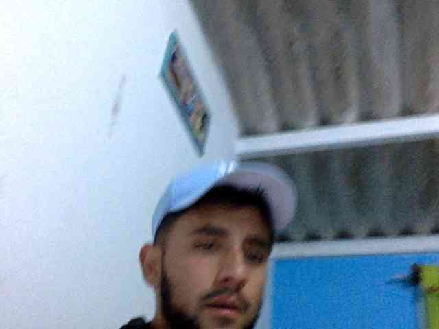 Dereks777 Dereks777