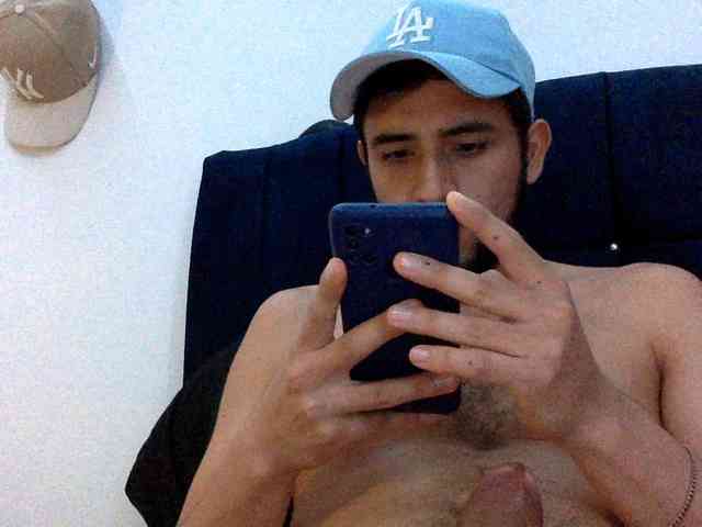 Dereks777 Dereks777