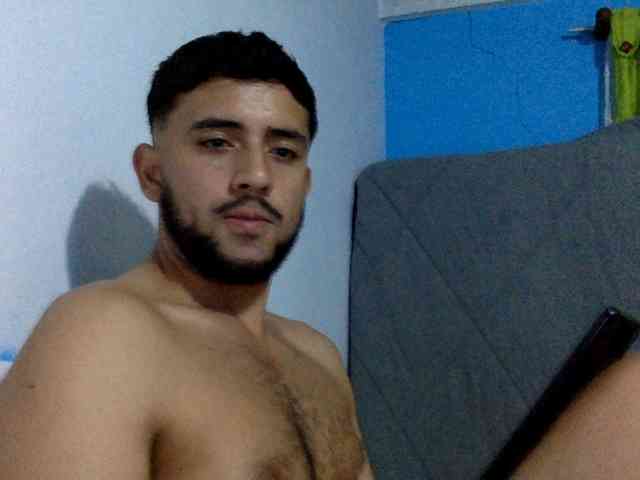 Dereks777 Dereks777