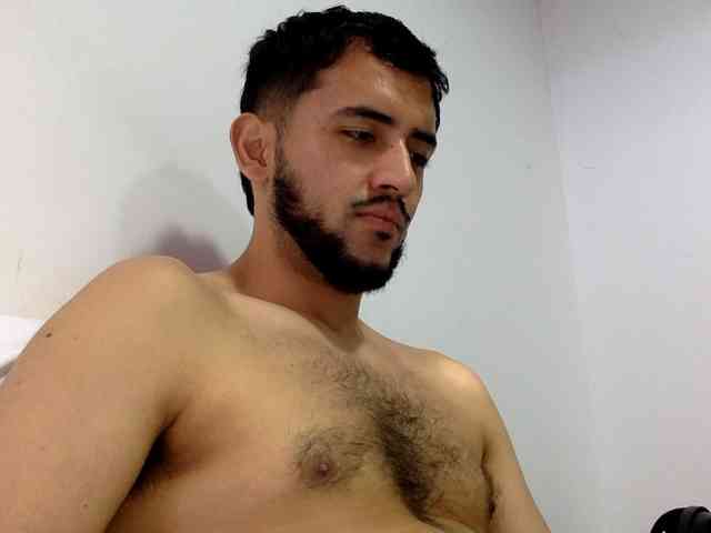 Dereks777 Dereks777