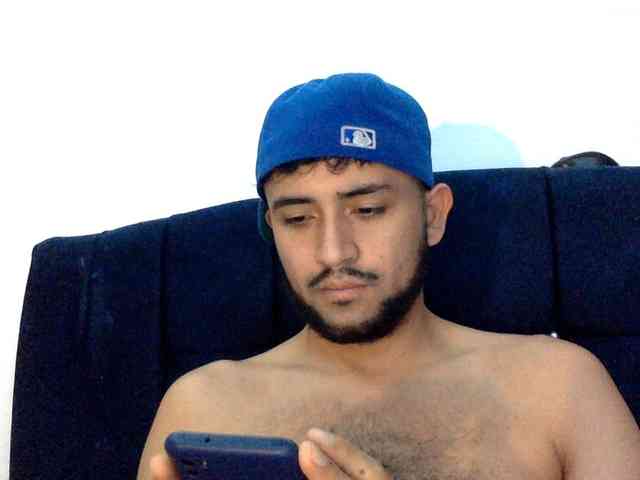 Dereks777 Dereks777