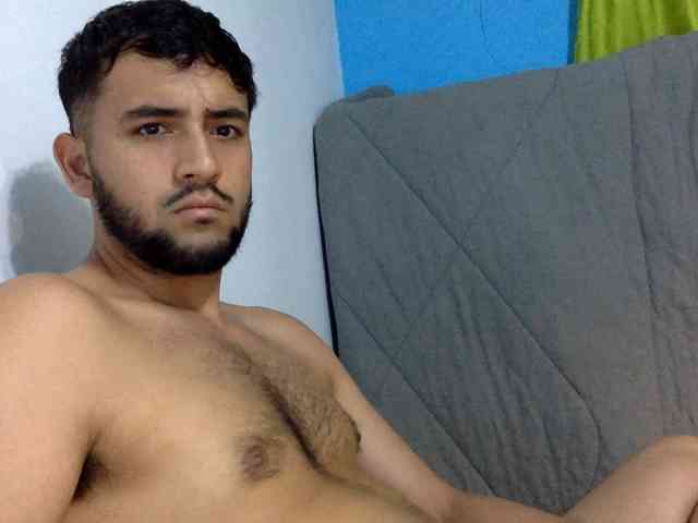 Dereks777 Dereks777
