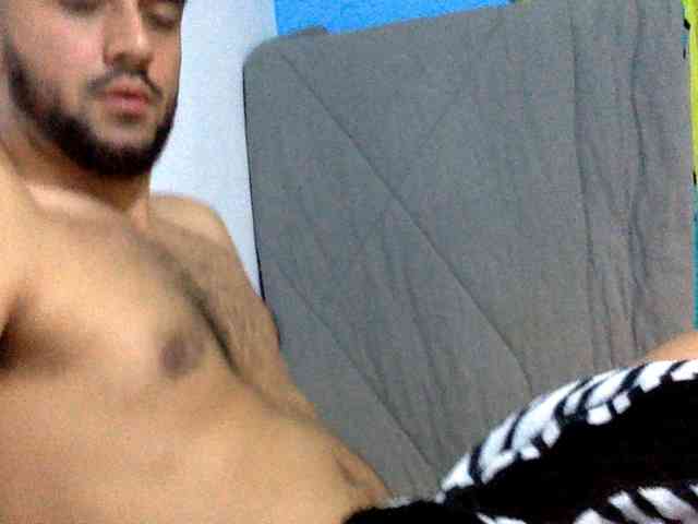 Dereks777 Dereks777
