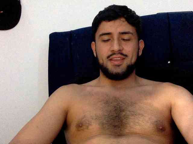 Dereks777 Dereks777