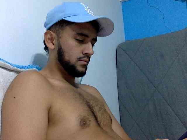 Dereks777 Dereks777