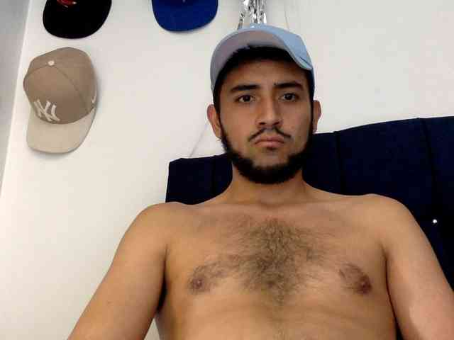 Dereks777 Dereks777
