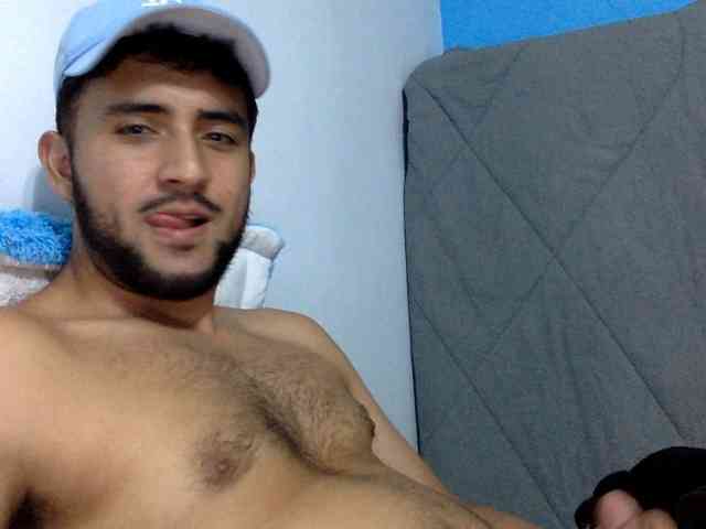 Dereks777 Dereks777