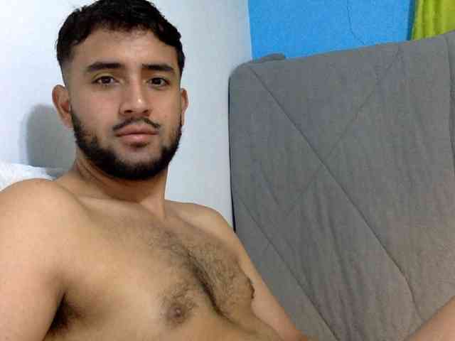 Dereks777 Dereks777