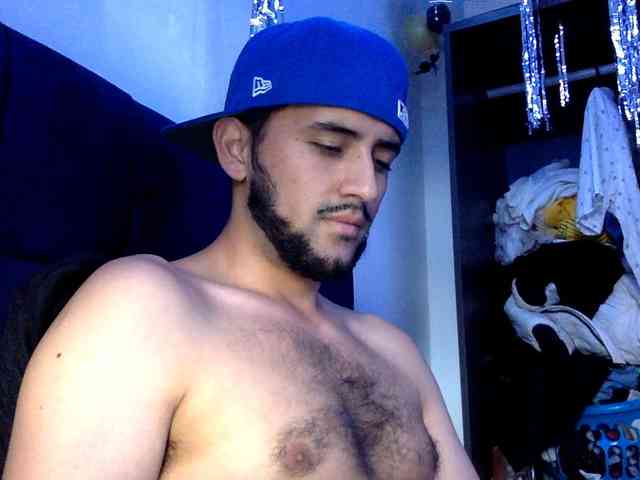 Dereks777 Dereks777