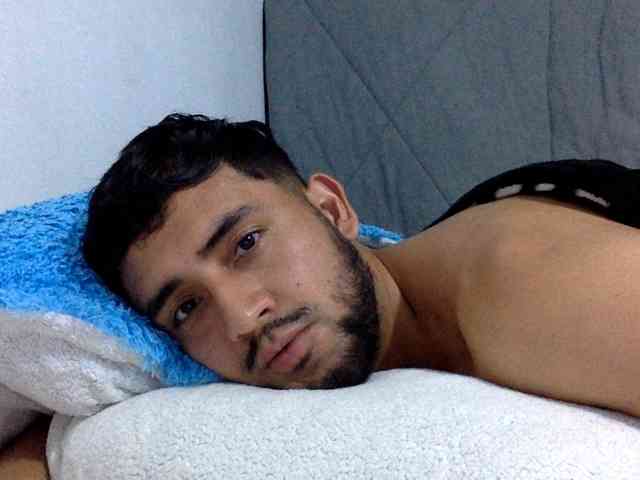 Dereks777 Dereks777
