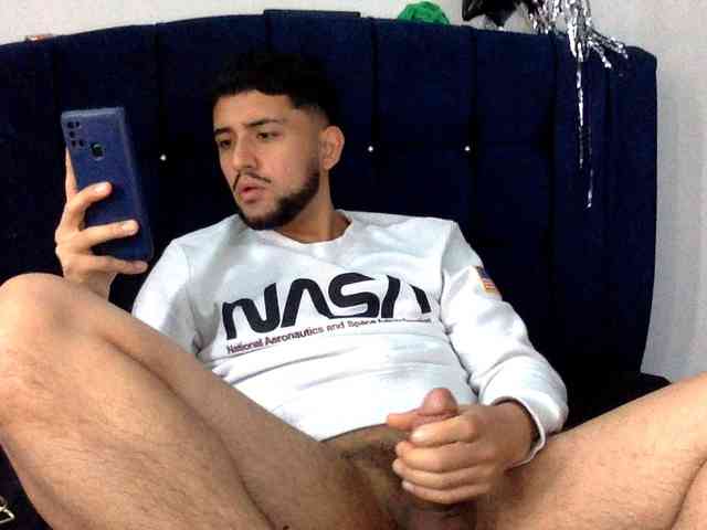 Dereks777 Dereks777