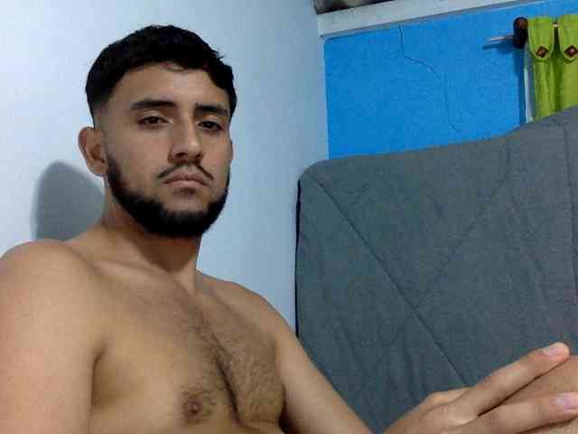 Dereks777 Dereks777