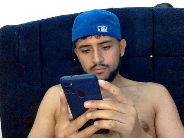 Dereks777