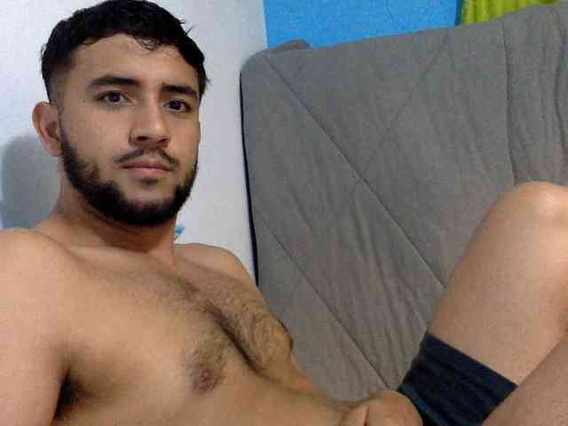 Dereks777 Dereks777