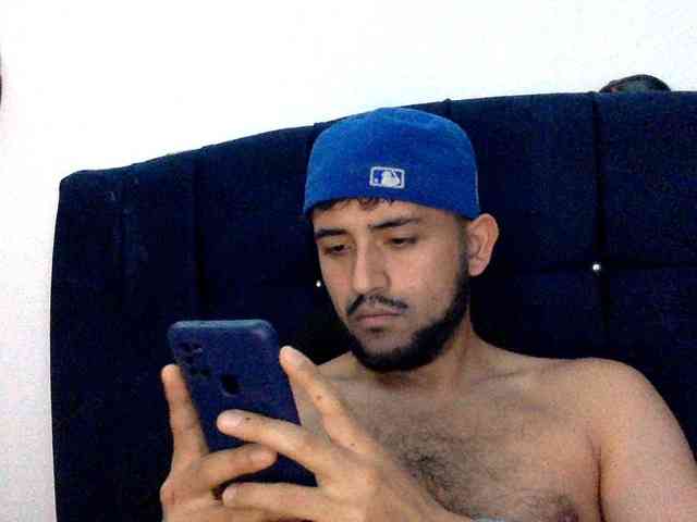 Dereks777 Dereks777