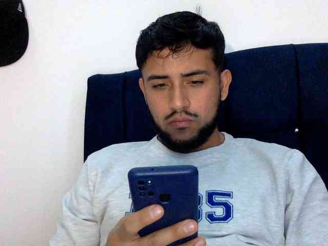 Dereks777 Dereks777