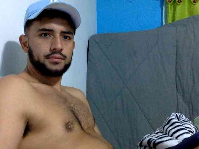 Dereks777 Dereks777