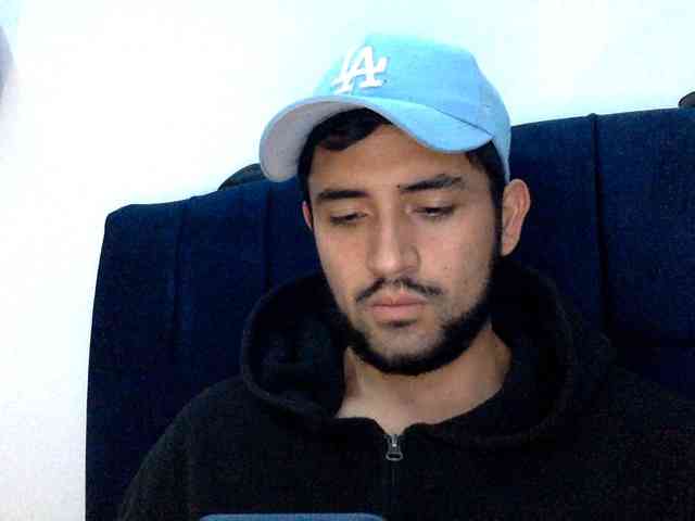 Dereks777 Dereks777