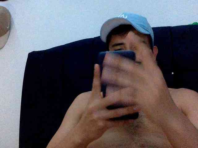 Dereks777 Dereks777