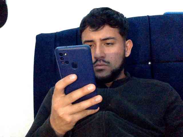 Dereks777 Dereks777