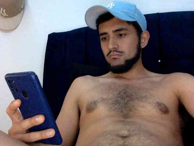 Dereks777 Dereks777