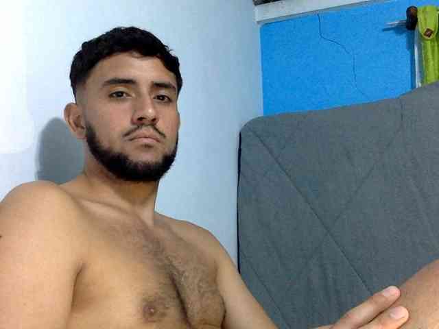Dereks777 Dereks777