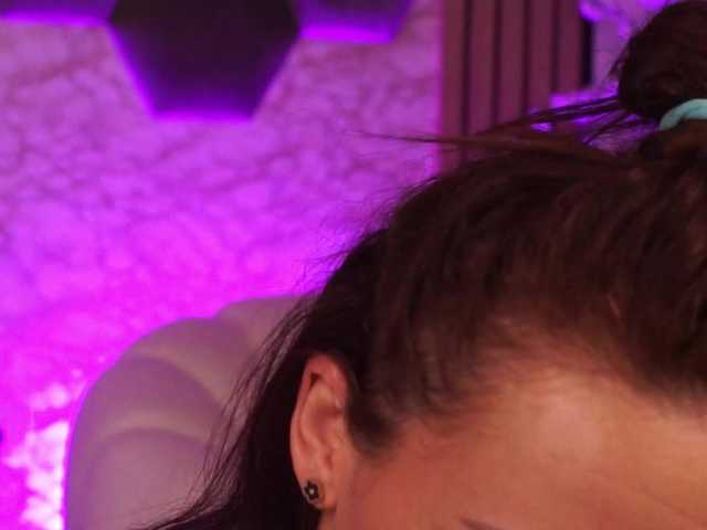 RubyFever live cam on BongaCams