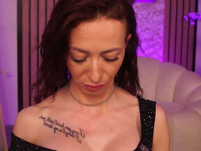 RubyFever live cam on BongaCams