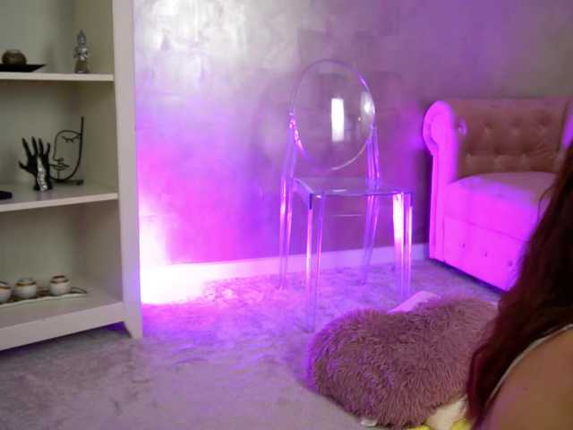 RubyFever live cam on BongaCams