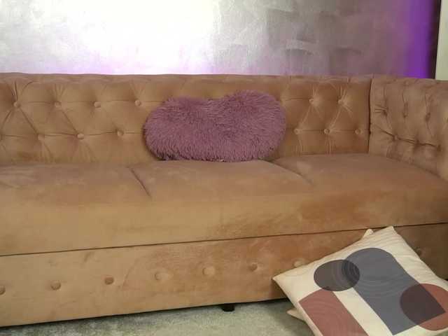 RubyFever live cam on BongaCams