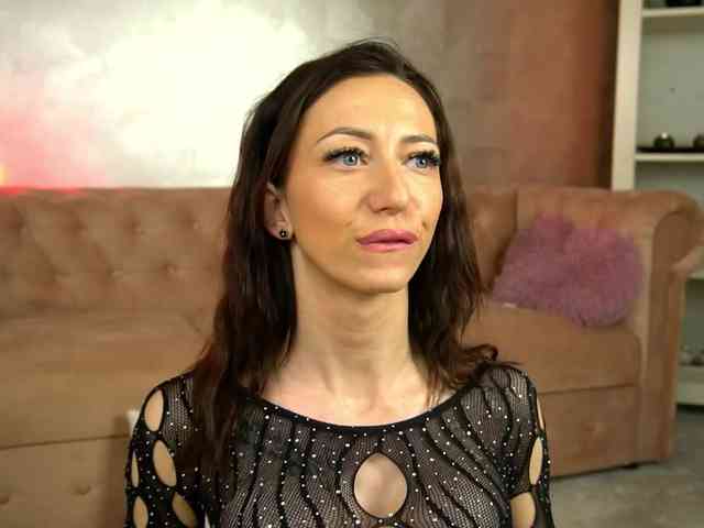 RubyFever Sex Cam Show