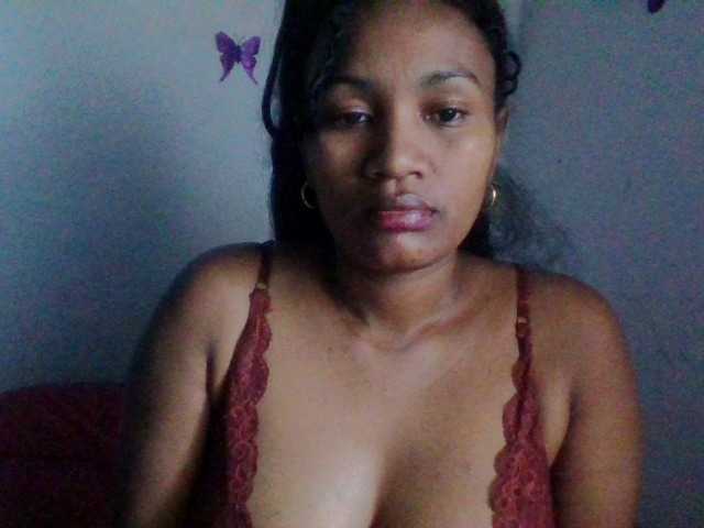 Christelley live cam on BongaCams