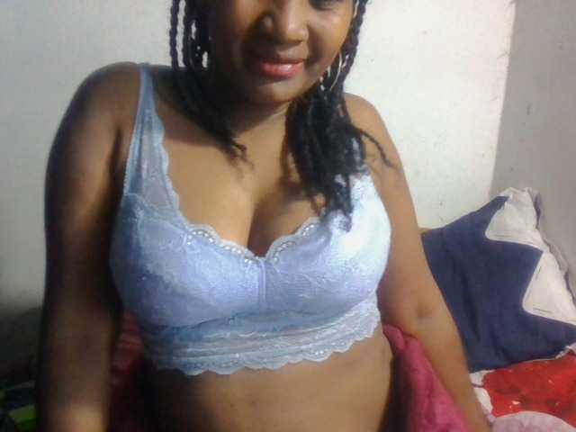 Christelley live cam on BongaCams