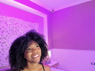 AmiraJones Porn Show