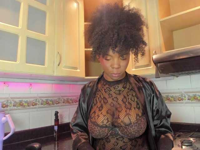 AmiraJones