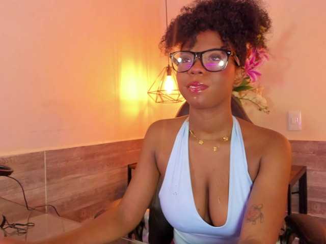 AmiraJones