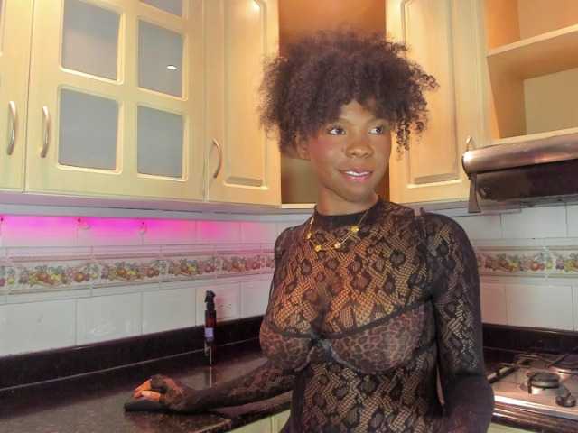 AmiraJones