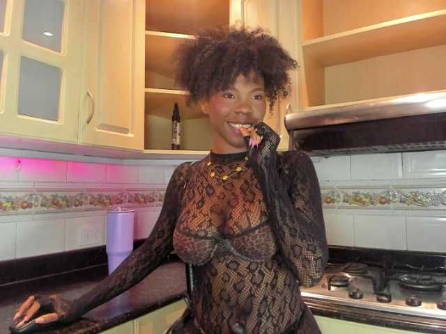 AmiraJones