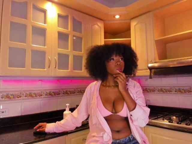 AmiraJones