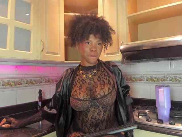 AmiraJones