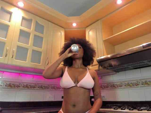 AmiraJones