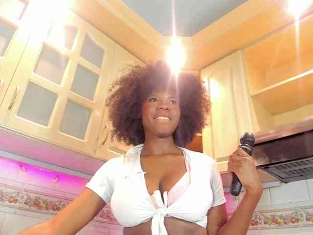 AmiraJones