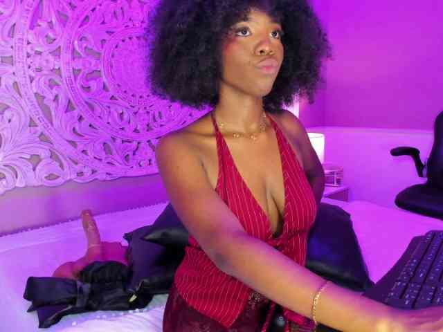 AmiraJones