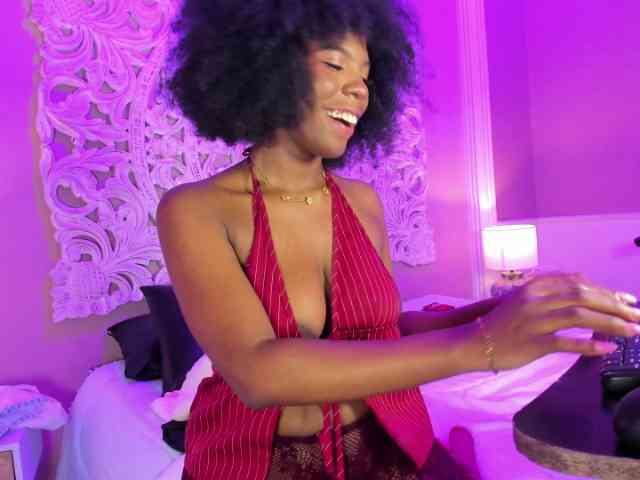 AmiraJones