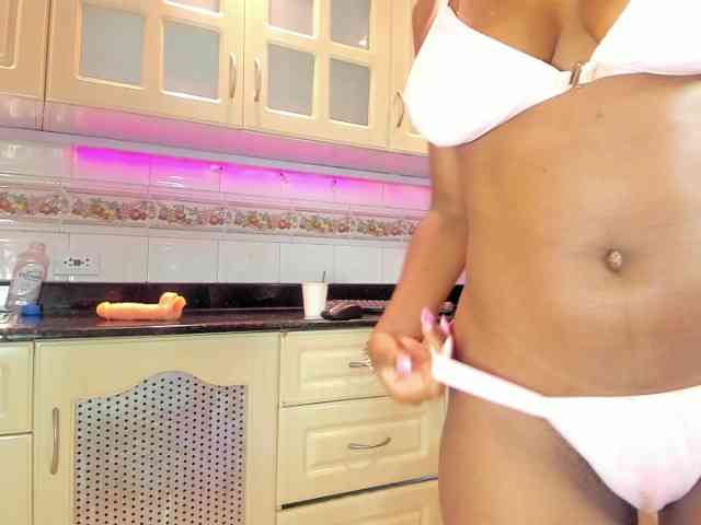 AmiraJones